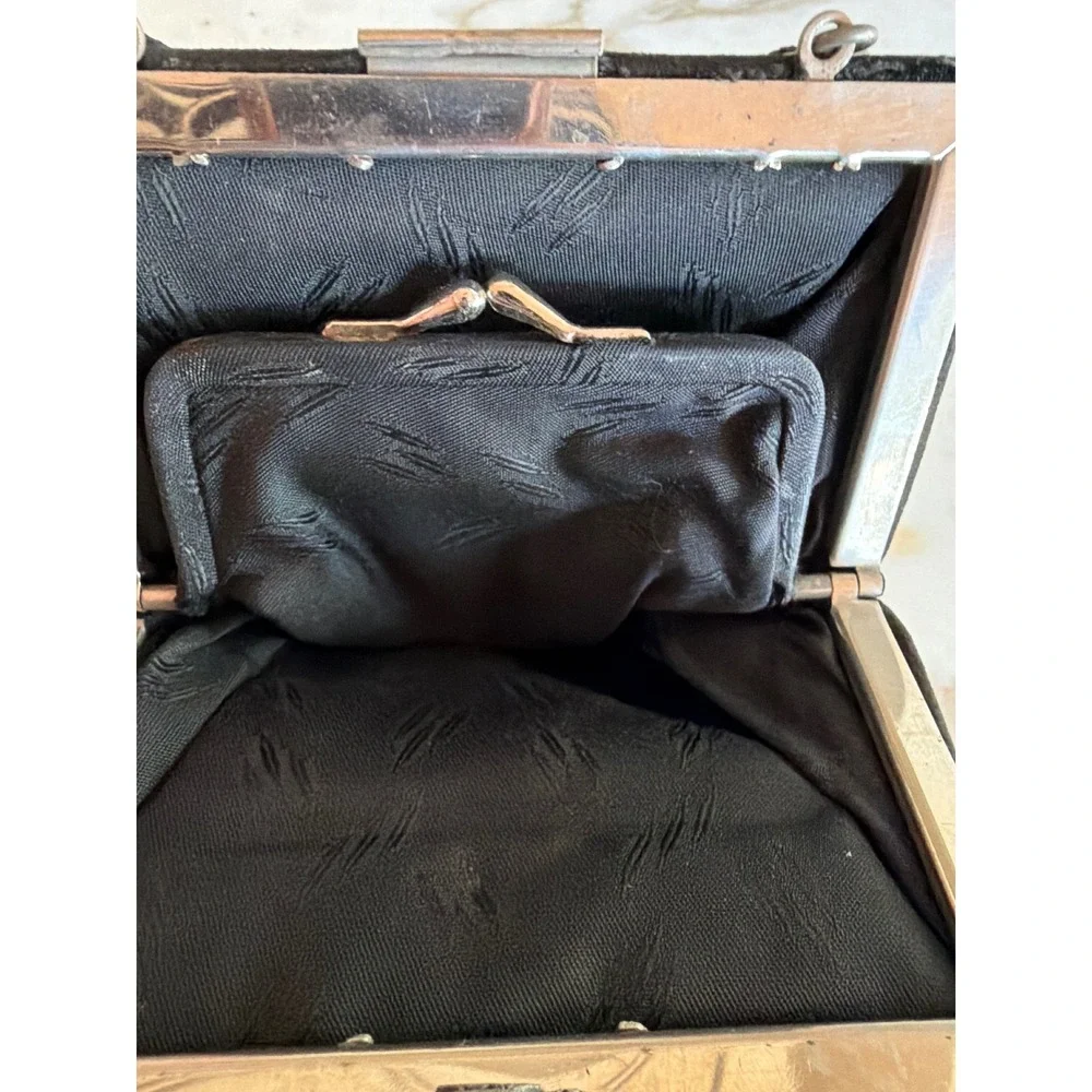 Unbranded vintage black